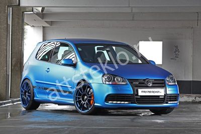 Автостекла Volkswagen Golf R V c установкой в Москве